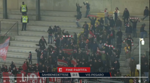 Una Vis cinica e imperforabile espugna il "Riviera delle Palme" davanti i tanti pesaresi al seguito
