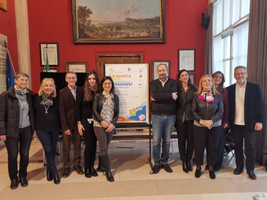 La musica aiuta i bambini a crescere meglio