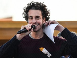 Mattia Santori sarà a Pesaro, il leader delle Sardine presenzierà alla manifestazione in Piazza Lazzarini
