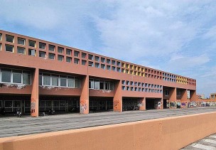 Scuola, da lunedì in maniera straordinaria serve il certificato medico per le assenze da malattia superiori a 5 giorni