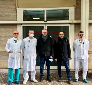 Visita di Ricci al San Salvatore: "Grazie agli operatori sanitari per il lavoro straordinario"