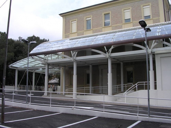 Marche Nord: "San Salvatore diventa punto di riferimento per le terapie intensive per pazienti con Coronavirus, a Fano gli utenti no Covid-19"