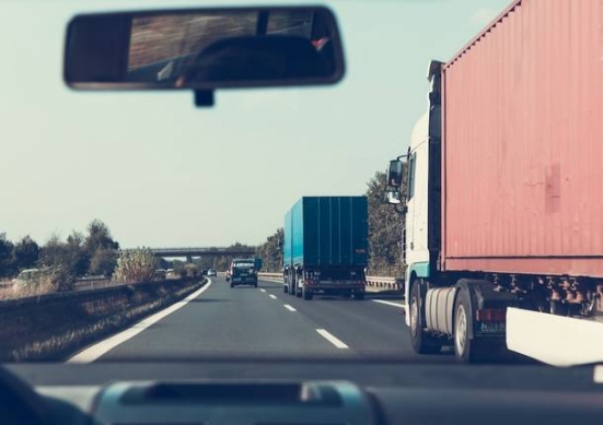 Libera circolazione dei Tir il 15 e 22 marzo, Confartigianato chiede chiarezza