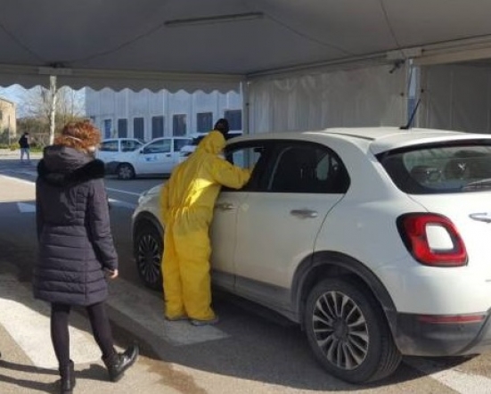 Una Città in Comune: "E' necessario moltiplicare i tamponi"