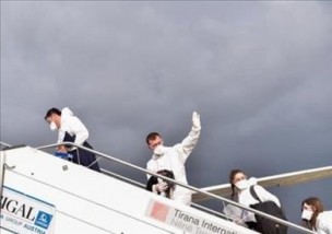 Rientrata in Albania la task force di infermieri giunta nelle Marche in aiuto per l'emergenza Covid