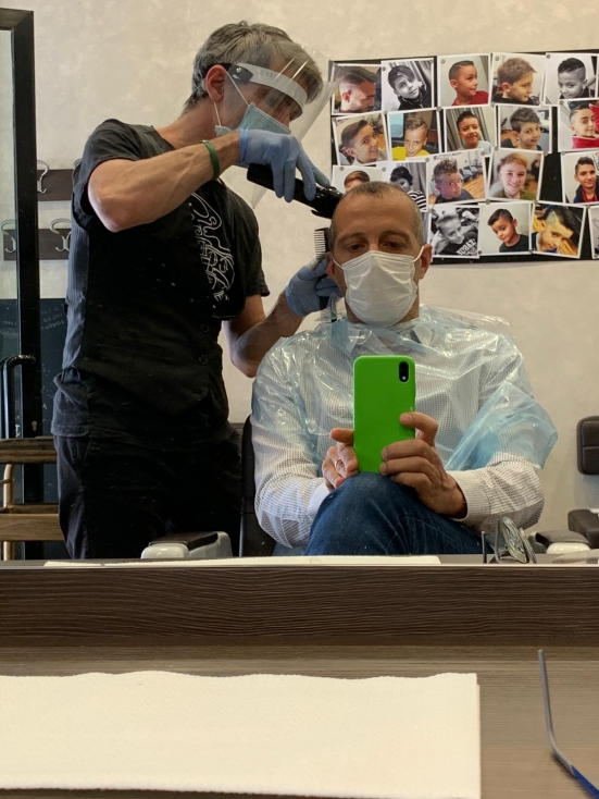 Ricci riparte dal barbiere: "Grande voglia di rinascita ma manteniamo la prudenza"