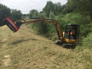 Manutenzione del fiume Foglia, Biancani: "Al via i lavori a Pesaro per la messa in sicurezza degli argini nella zona di via Toscana"