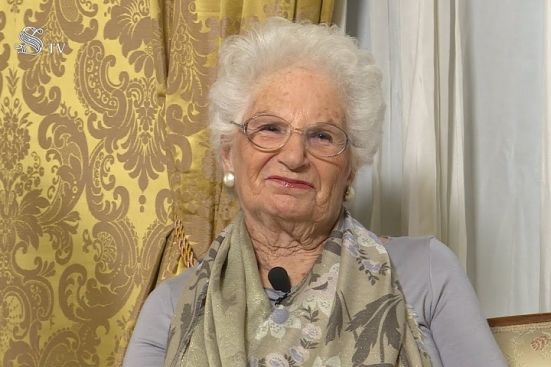 Tanti auguri Liliana Segre, compie oggi 90 anni una grande "testimone contro l'odio e la violenza"