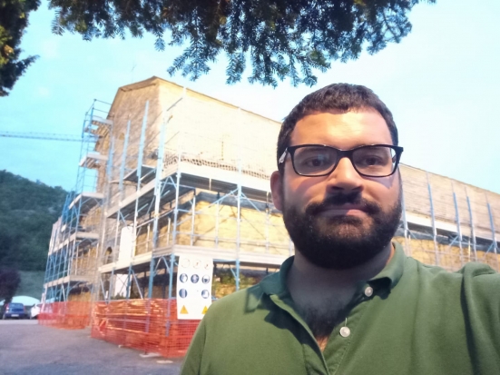 Intervista a Giacomo Rossi, candidato per la lista "Civici con Francesco Acquaroli"