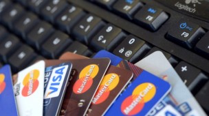 Commissariato di Fano: "Truffe tramite acquisti on line e a danno di anziani, denunciate 5 persone"