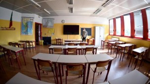 Come si può garantire il diritto all'istruzione tra ostacoli, contraddizioni e disuguaglianze?