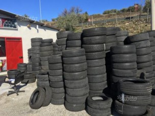 Pneumatici usati, piazzali di gommisti e officine pieni, la denuncia della CNA: "Mercato drogato dalle vendite online"