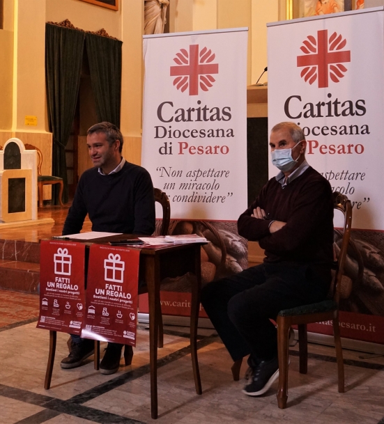 "Fatti un regalo": presentata la nuova iniziativa della Caritas Pesaro per aiutare chi è in difficoltà