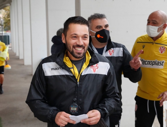 Imolese - Vis Pesaro, mister Di Donato: "Domani deve essere la partita del riscatto"