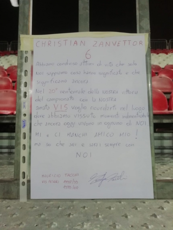 Il vice allenatore dell'Arezzo Maurizio Tacchi ha ricordato Christian Zanvettor con una lettera al "Benelli"