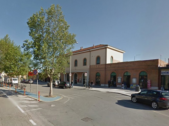 Spacciava eroina alla stazione ferroviaria di Fano, arrestato 25enne e condannato a un anno di reclusione