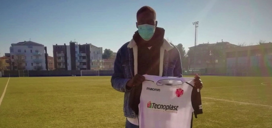 Il portiere Khadim Ndiaye ha firmato con la Vis Pesaro, proviene dall'Atalanta con cui ha vinto 2 scudetti Primavera