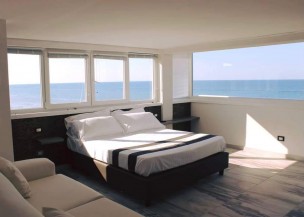 L'Hotel Villa Joseph di Marotta si aggiudica il prestigioso "Traveller Review Awards" di Booking.com