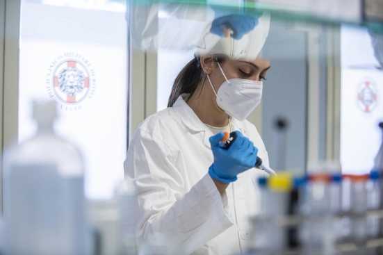 Il laboratorio di virologia dell'Ospedale di Ancona ha identificato una variante newyorkese