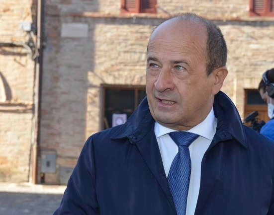 Varotti (Confcommercio): "Un Decreto Sostegni pessimo, tutto ciò che serve è ora di farlo, basta chiacchiere!"