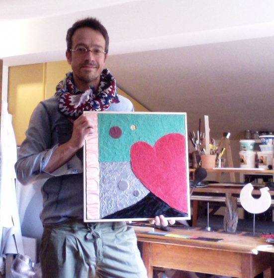 L'artista Montagnana ha deciso di mettere all'asta il suo dipinto "Col cuore" per aiutare i bambini cardiopatici