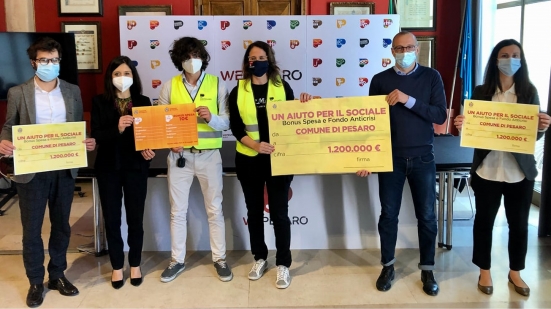Partita la distribuzione dei Buoni Spesa del Comune di Pesaro a sostegno di oltre 2220 famiglie