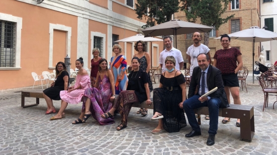 Torna "SanPietrino Summer Street": ogni martedì piazza Toschi Mosca si anima di profumi, artigiani e musica