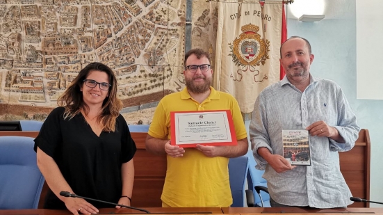 Non si perde un'edizione del ROF da 10 anni consecutivi, il Comune di Pesaro premia il milanese Samuele Clerici