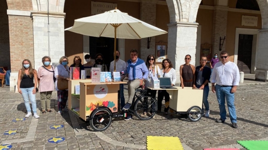 A Fano sbarca la Memobike per arrivare a tutti i cittadini con i servizi bibliotecari e le letture nei quartieri