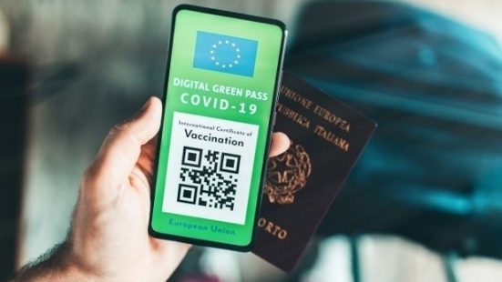 Verso l'estensione del Green Pass obbligatorio a tutti i dipendenti pubblici e privati