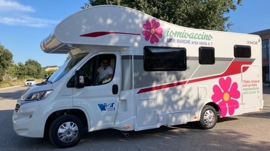 Il camper vaccinale della Regione sarà a San Giorgio di Terre Roveresche venerdì dalle 9:00 alle 13:00