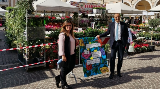 Mostra mercato dei fiori in Piazza del Popolo, Ricci e Frenquellucci: "Tra gli eventi più attesi dai pesaresi"