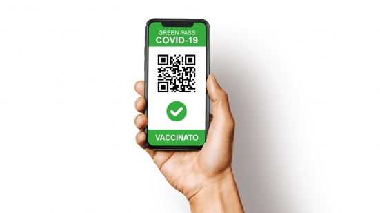 Superati i 100 milioni di Green Pass scaricati in Italia, file in tutto il paese in queste ore per effettuare i tamponi