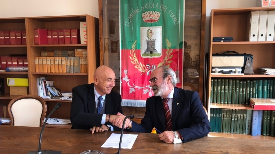 Nuova luce per Isola del Piano: Marche Multiservizi e Hera per riqualificare l'illuminazione pubblica