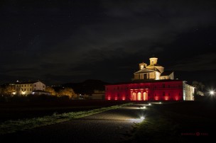 Le Pro Loco de «Il Natale che non ti aspetti» si tingono di rosso speranza