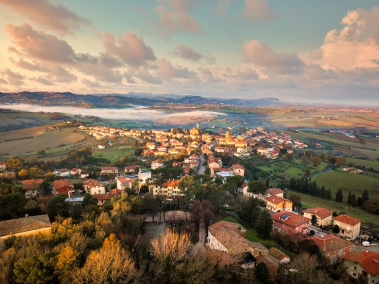 Investimenti, riduzione del debito, programmazione e PNRR: Tavullia approva il bilancio di previsione 2022