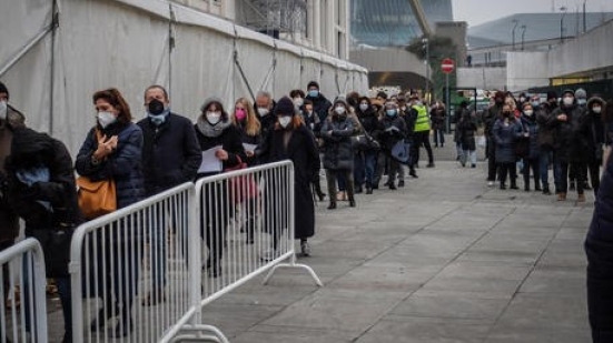 Un milione di euro per migliorare i Punti Vaccinali di Senigallia, Jesi, Fabriano, Civitanova, Ancona e San Benedetto