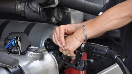 Gasolio e metano con prezzi alle stelle, CNA: "Aumenti intollerabili, di questo passo si rischia il collasso"