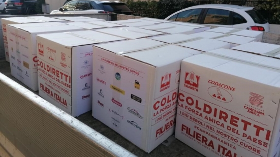 Coldiretti Pesaro e Urbino, tornano i pacchi solidali: altri 2mila chili di cibo alle famiglie bisognose