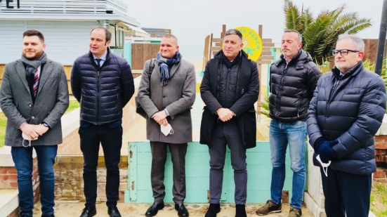 Il presidente nazionale CNA Dario Costantini in visita a Pesaro sostiene le ragioni dei balneari
