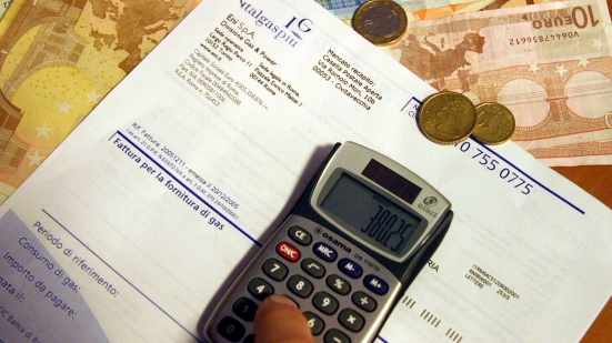 Coldiretti Marche lancia l'allarme: «Bolletta salata anche in campagna, serve piano per biometano agricolo»