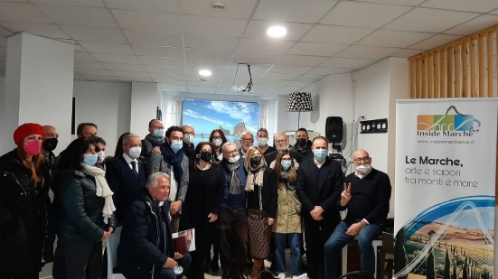 Le richieste dell'associazione Inside Marche Live alla politica: "Servono maggiori risorse sul turismo"