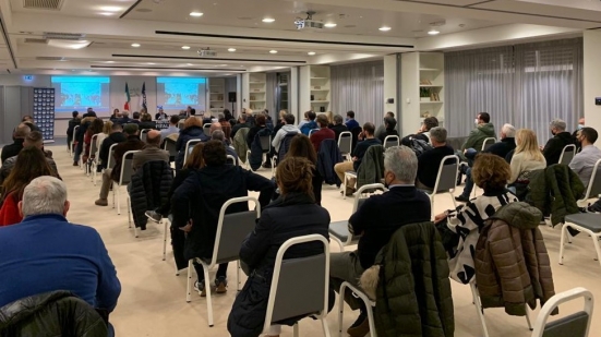 "Le spiagge italiane come risorsa della nazione", ieri il partecipato convegno di Fratelli d'Italia Pesaro