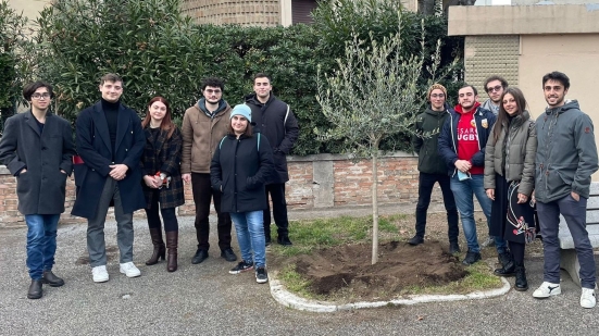 Un ulivo in memoria di Alex Eusepi tra le tante iniziative presentate ieri dai GD Pesaro e Cleaners Team