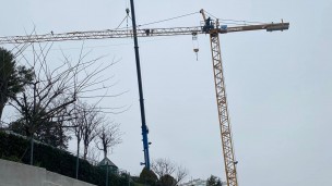 Pascuzzi: "Oggi un momento storico per Gabicce Monte, dopo oltre 12 anni via la gru all'ex Marechiaro"