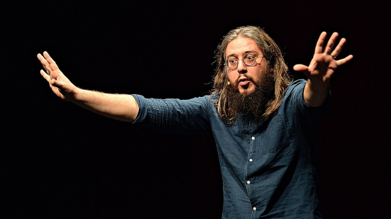 Rinviato al 26 maggio il "Monologo da e su Shakespeare" di Roberto Mercadini a Urbino