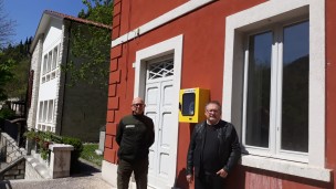 Alla Riserva del Furlo 3 nuovi defibrillatori elettrici semiautomatici, maggiore sicurezza per i visitatori