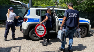 Ruba il cartello "Alt Polizia", denuncia e sequestro del ciclomotore per un giovane ragazzo di Tavullia