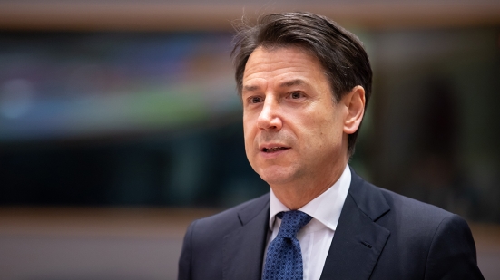 Sondaggi politici, il Movimento 5 Stelle supera la Lega e diventa il terzo partito italiano per consensi