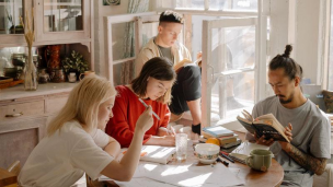 Caro affitti e bollette, dopo anni di crescita il numero delle immatricolazioni all'Università torna a diminuire